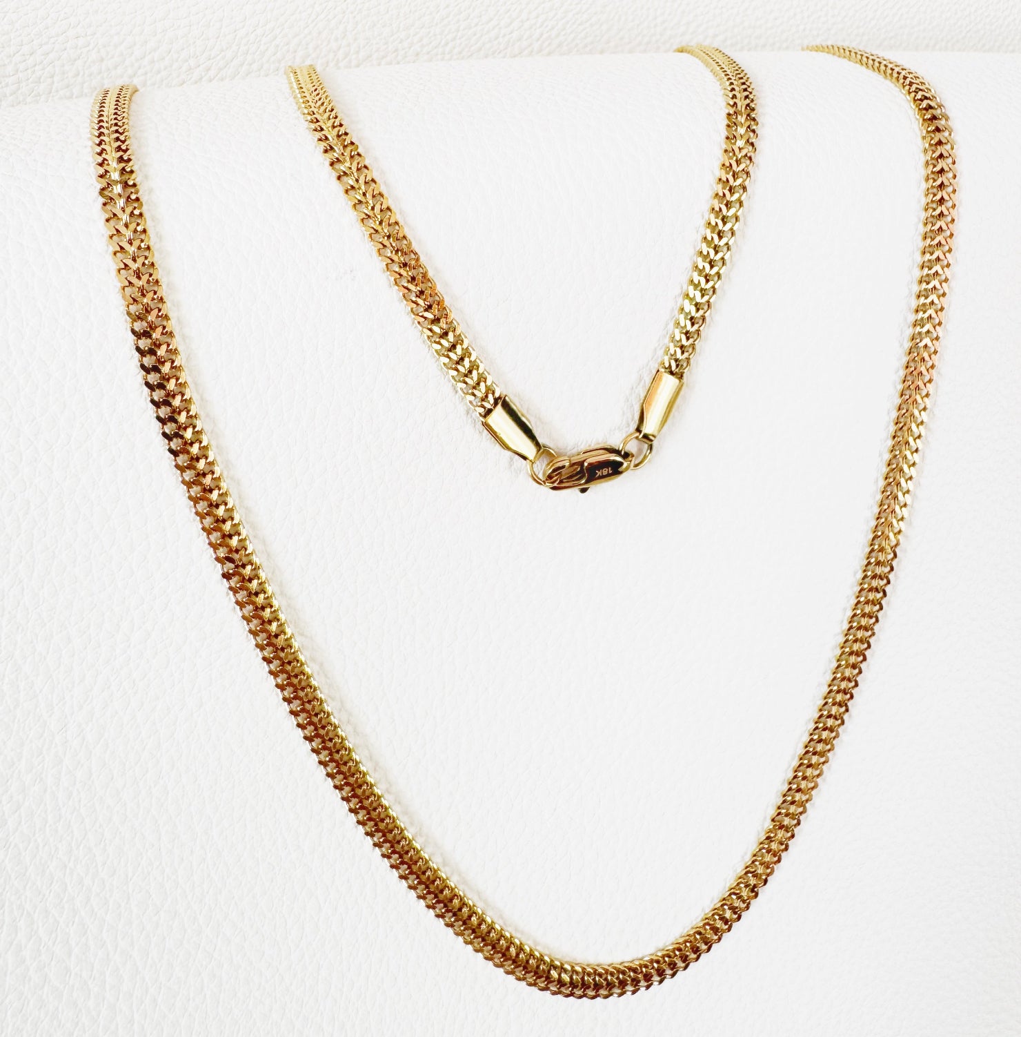 Cadena Escamada Oro Laminado 18K - Hombre