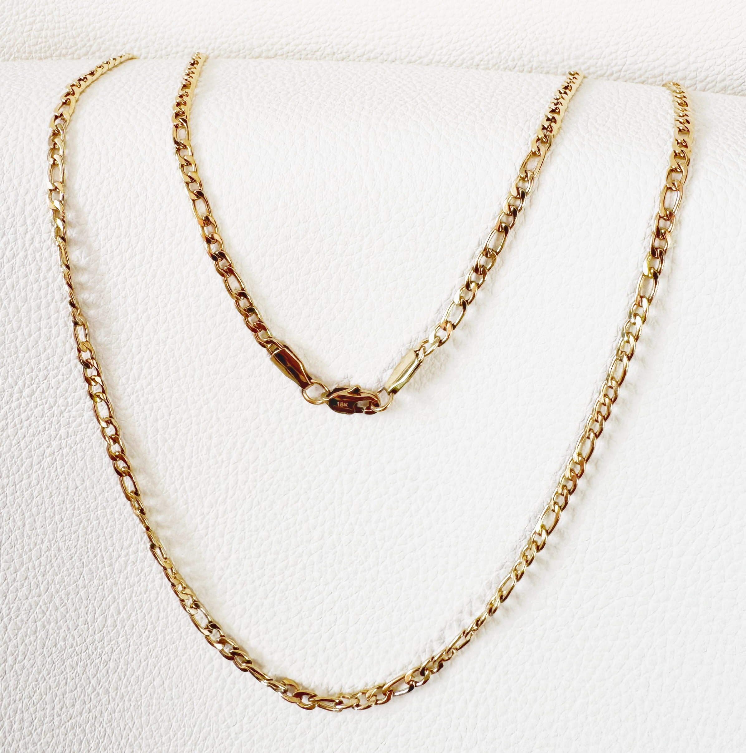 Cadena Cartier Oro Laminado 18K - Hombre